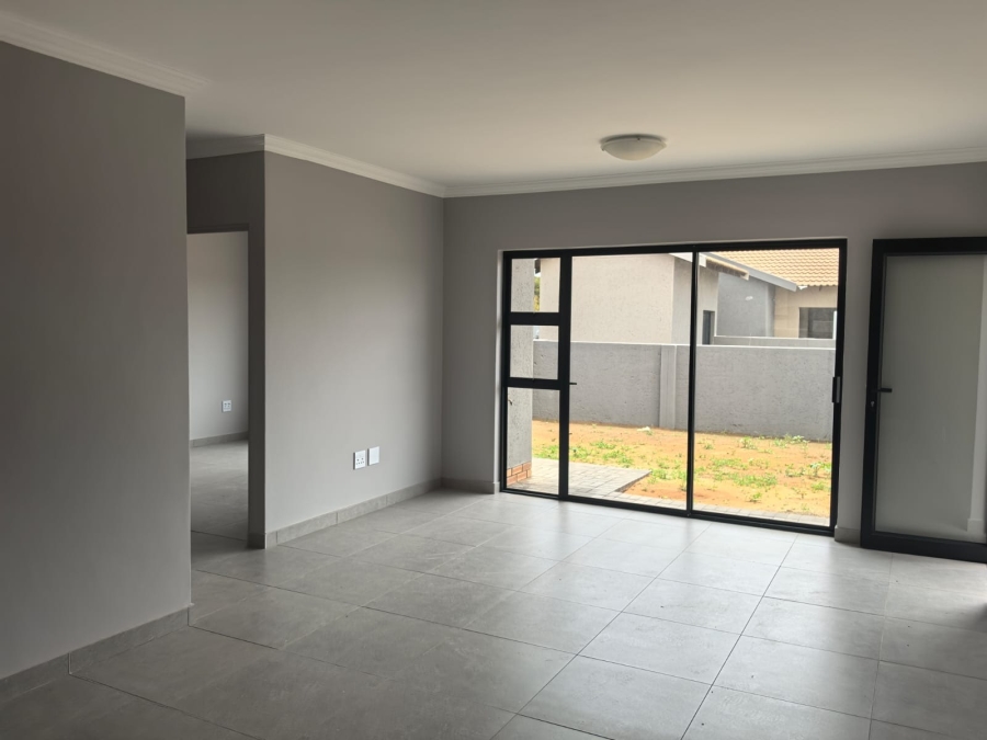 3 Bedroom Property for Sale in Heuwelsig Free State